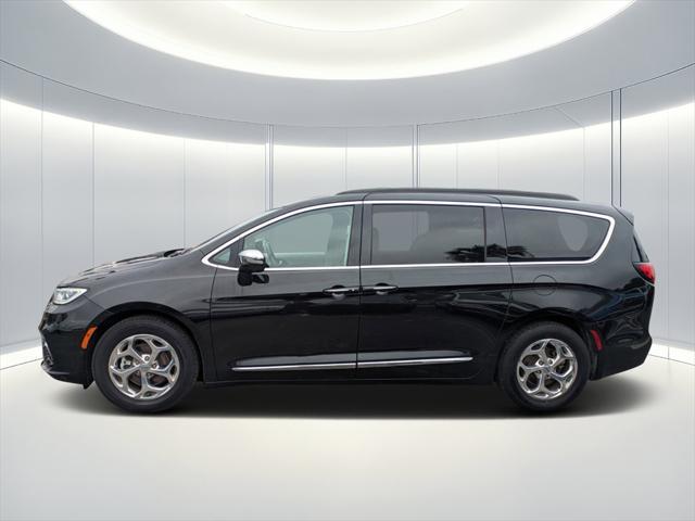 used 2022 Chrysler Pacifica car, priced at $25,267