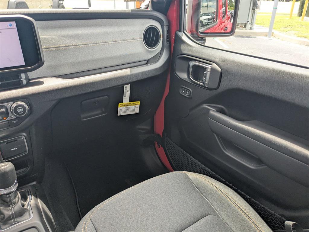new 2025 Jeep Gladiator car, priced at $46,925