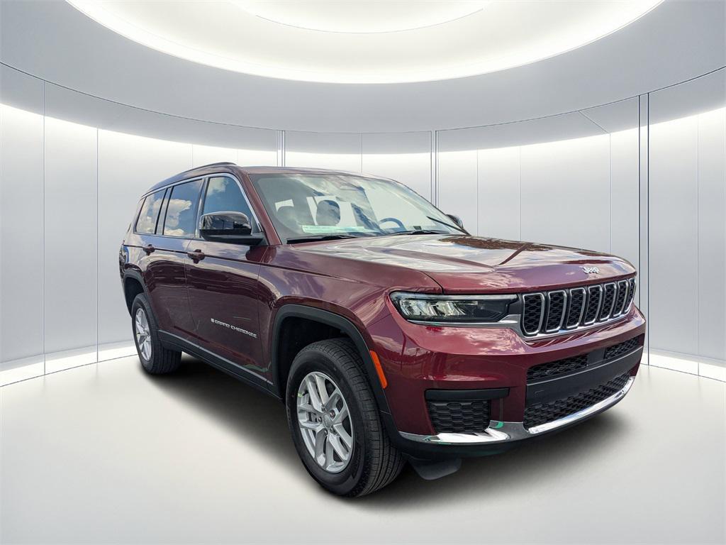 new 2025 Jeep Grand Cherokee L car, priced at $40,144
