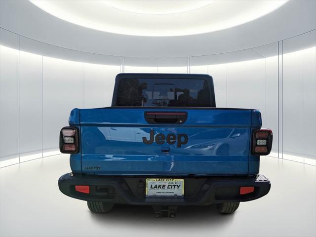 new 2024 Jeep Gladiator car, priced at $43,682