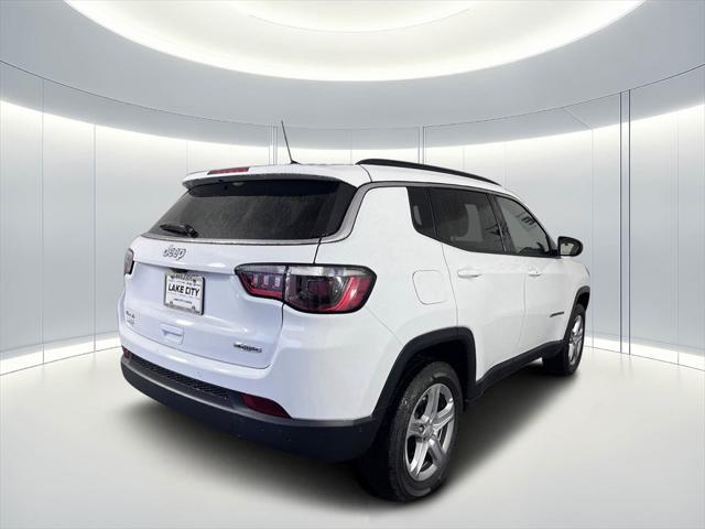 new 2024 Jeep Compass car, priced at $30,697