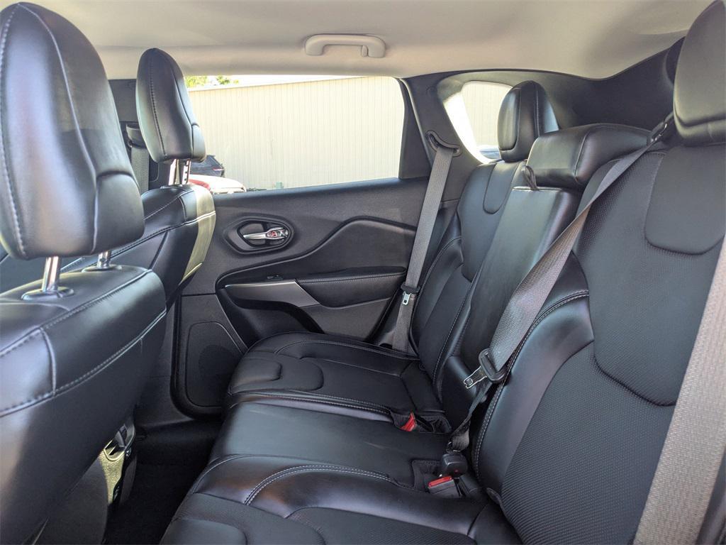 used 2021 Jeep Cherokee car, priced at $23,477