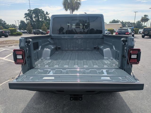 new 2025 Jeep Gladiator car, priced at $57,633