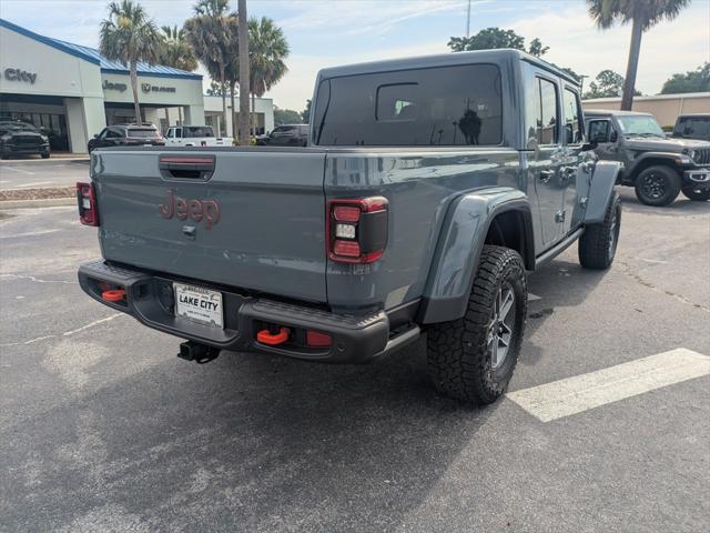new 2025 Jeep Gladiator car, priced at $57,633
