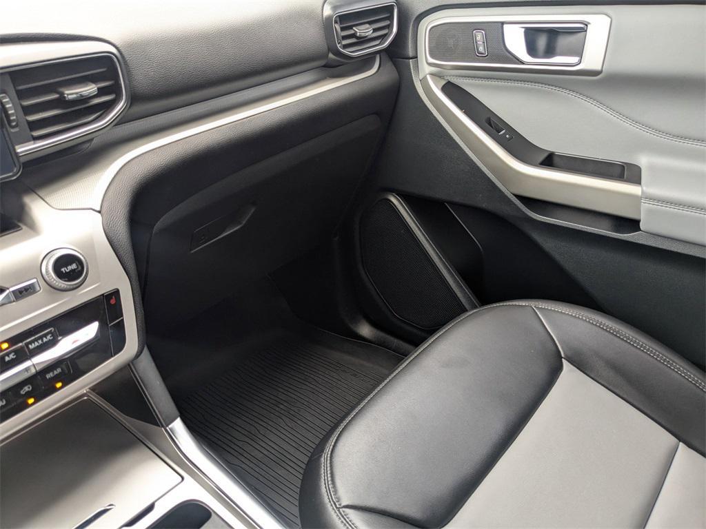 used 2022 Ford Explorer car, priced at $25,386