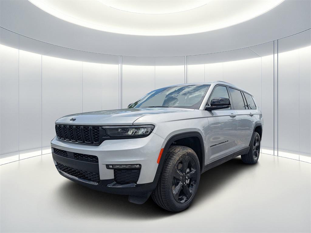 new 2025 Jeep Grand Cherokee L car, priced at $43,226