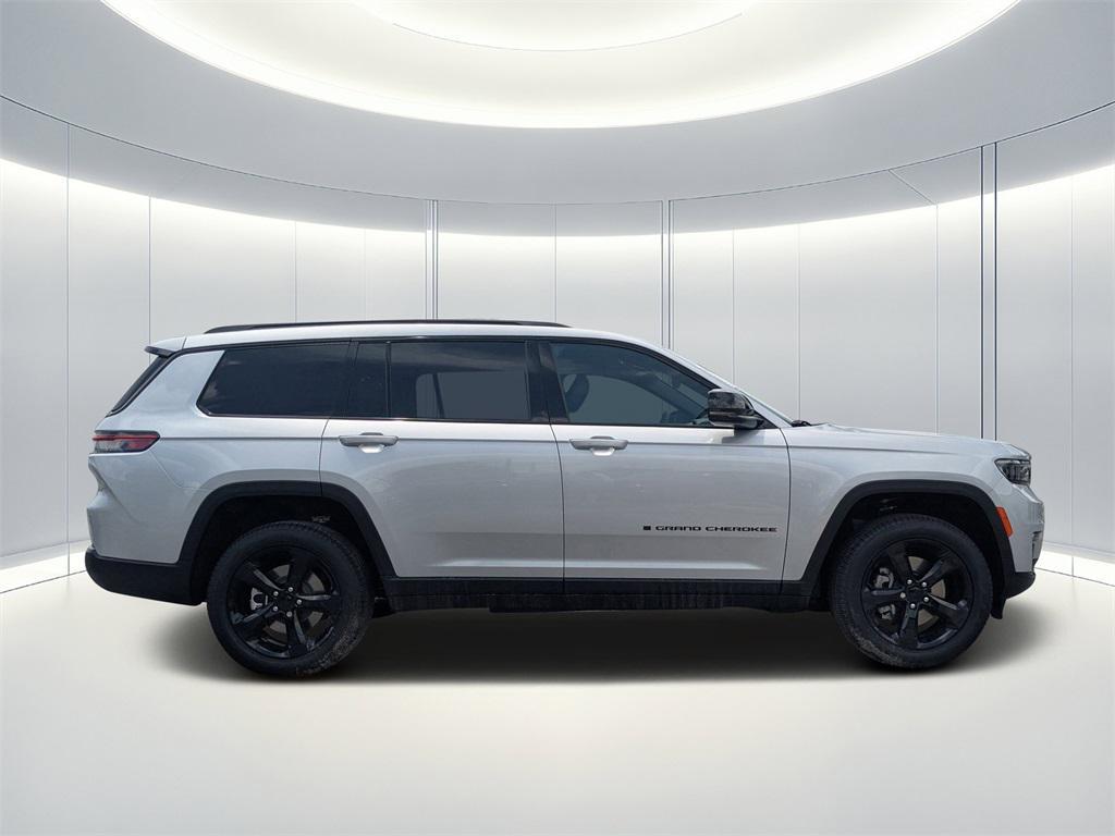 new 2025 Jeep Grand Cherokee L car, priced at $43,226