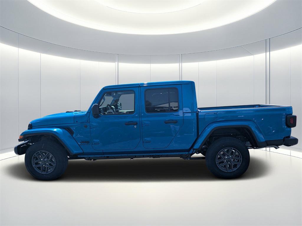 new 2025 Jeep Gladiator car, priced at $48,183