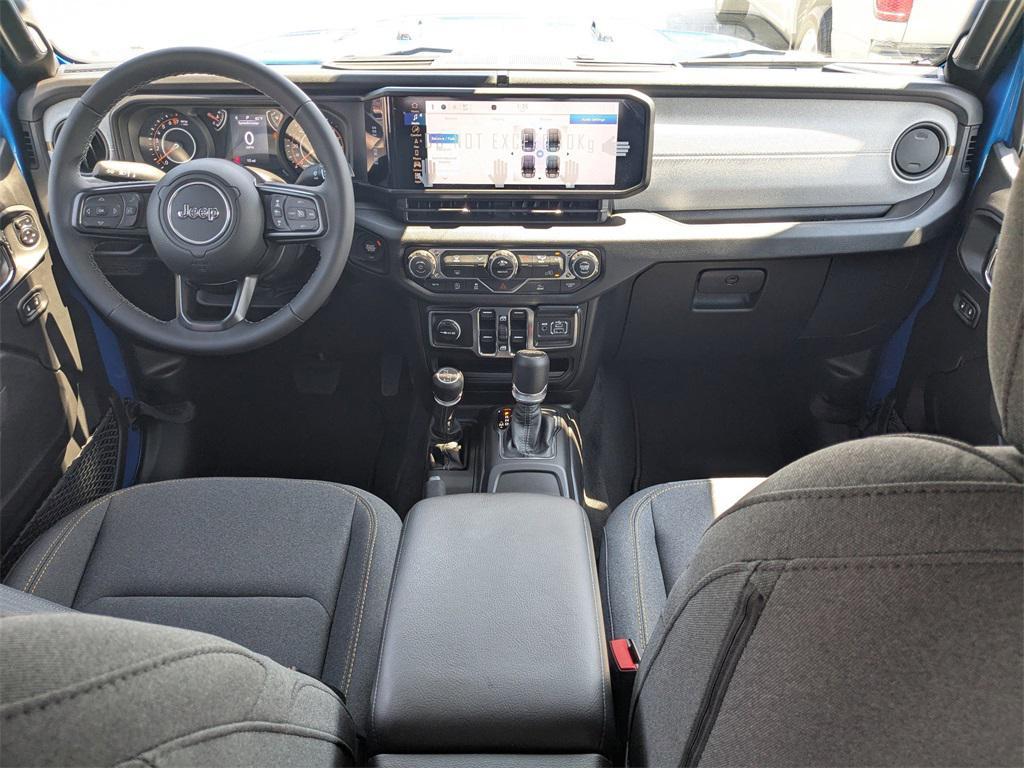 new 2025 Jeep Gladiator car, priced at $48,183