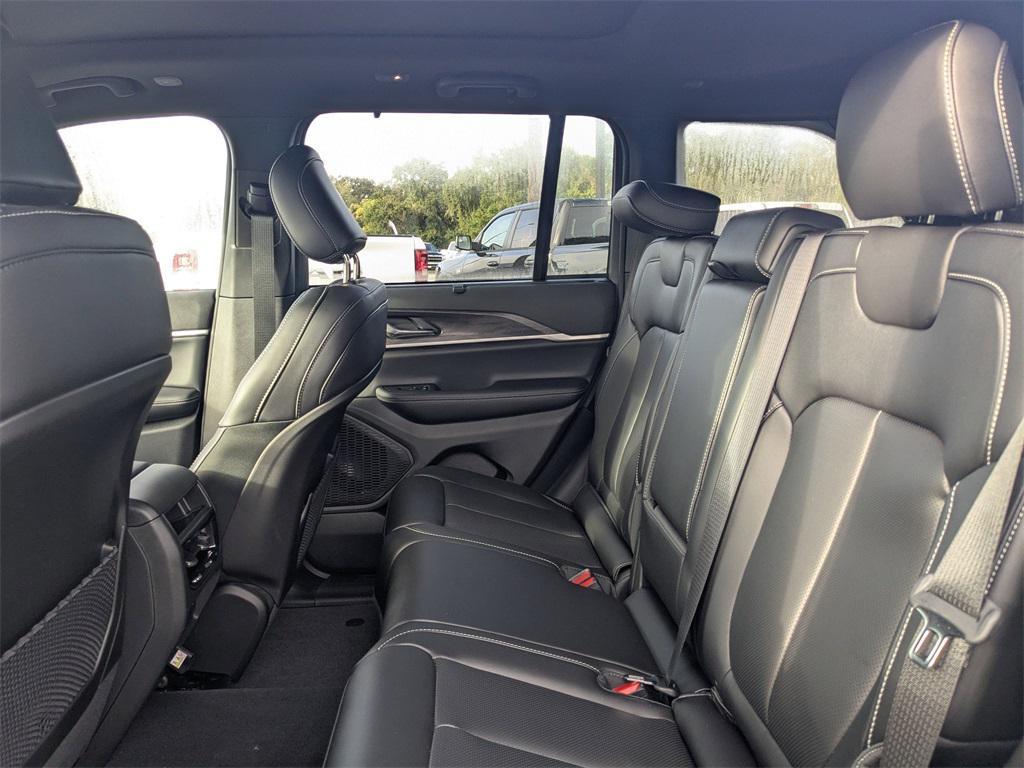 new 2025 Jeep Grand Cherokee car, priced at $46,411