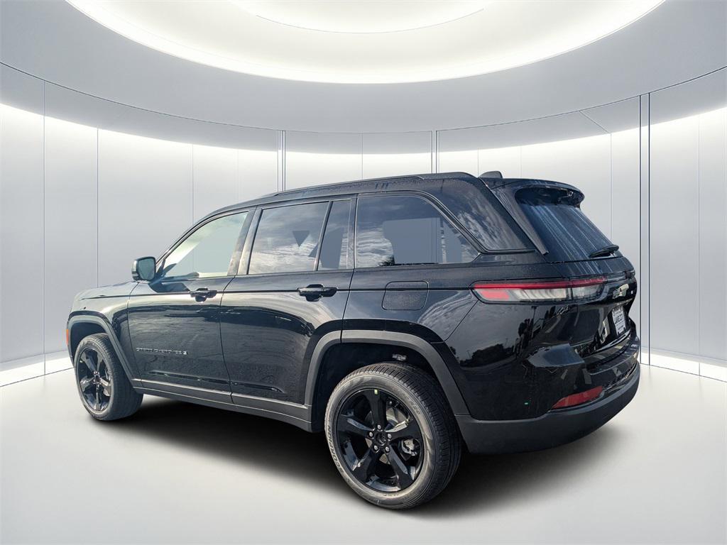 new 2025 Jeep Grand Cherokee car, priced at $46,411
