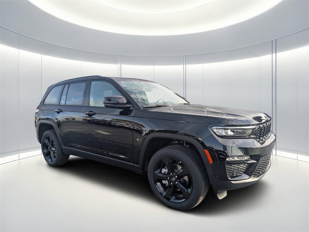 new 2025 Jeep Grand Cherokee car, priced at $46,411
