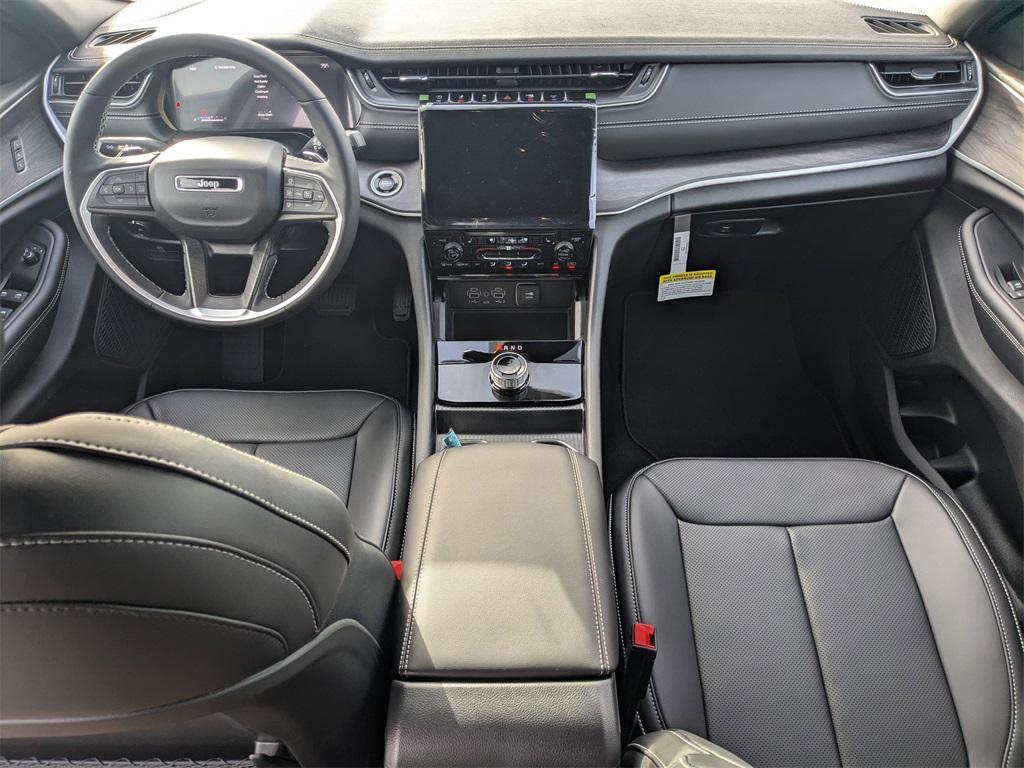 new 2025 Jeep Grand Cherokee car, priced at $46,411