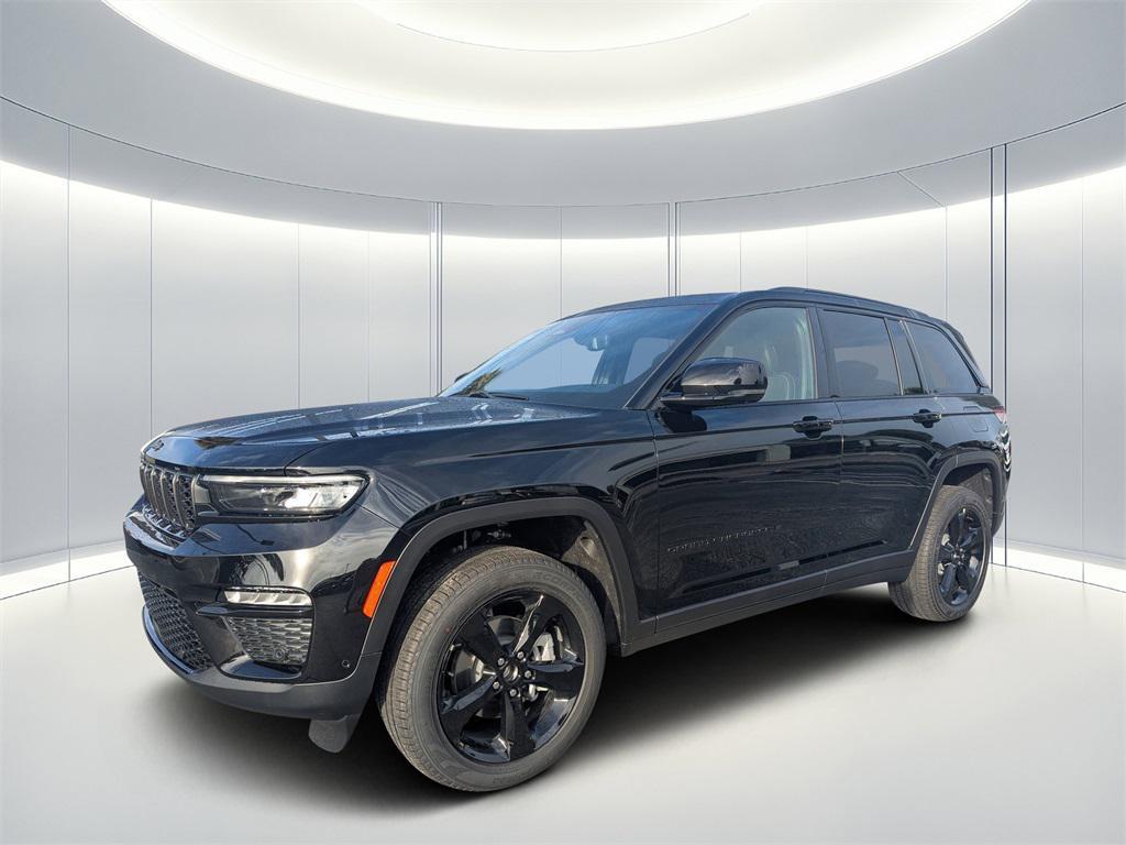 new 2025 Jeep Grand Cherokee car, priced at $46,411