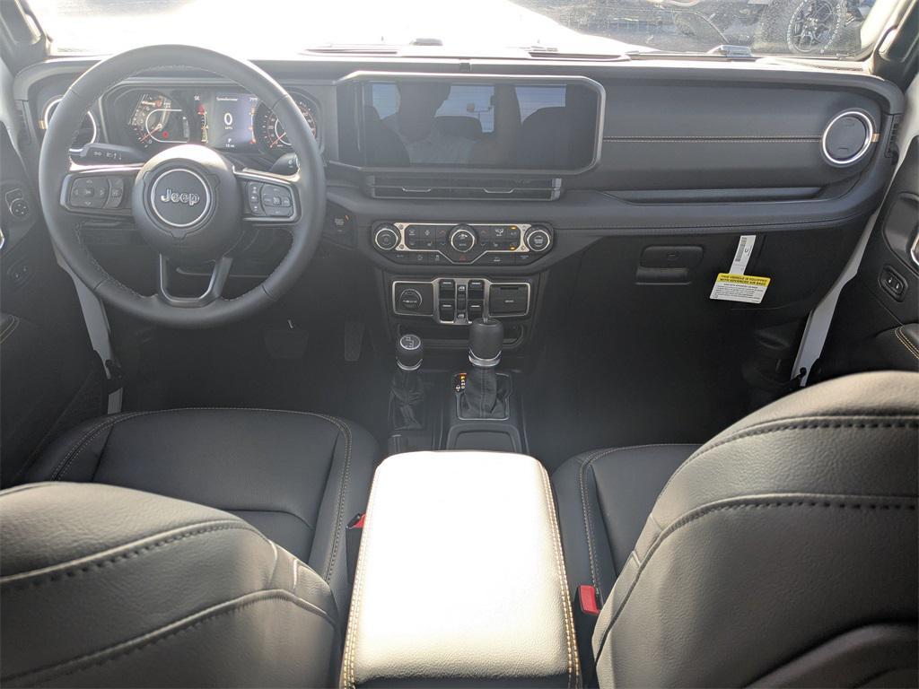 new 2025 Jeep Gladiator car, priced at $40,340