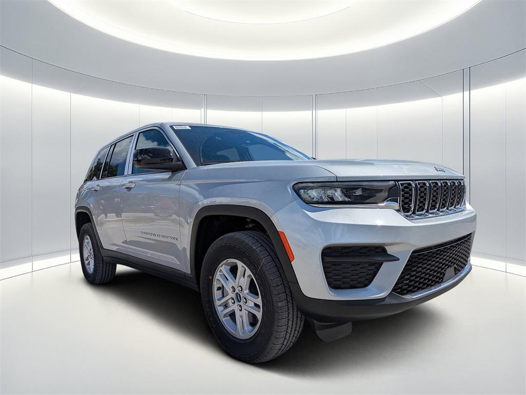 new 2025 Jeep Grand Cherokee car, priced at $36,559