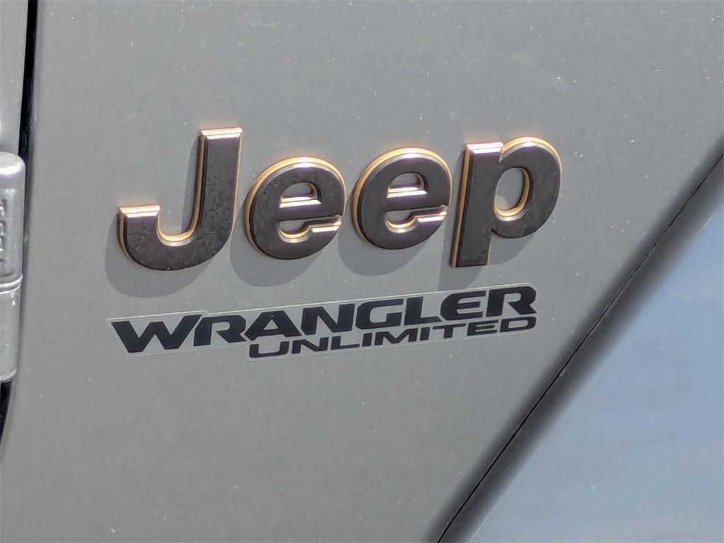 used 2021 Jeep Wrangler Unlimited car, priced at $45,336