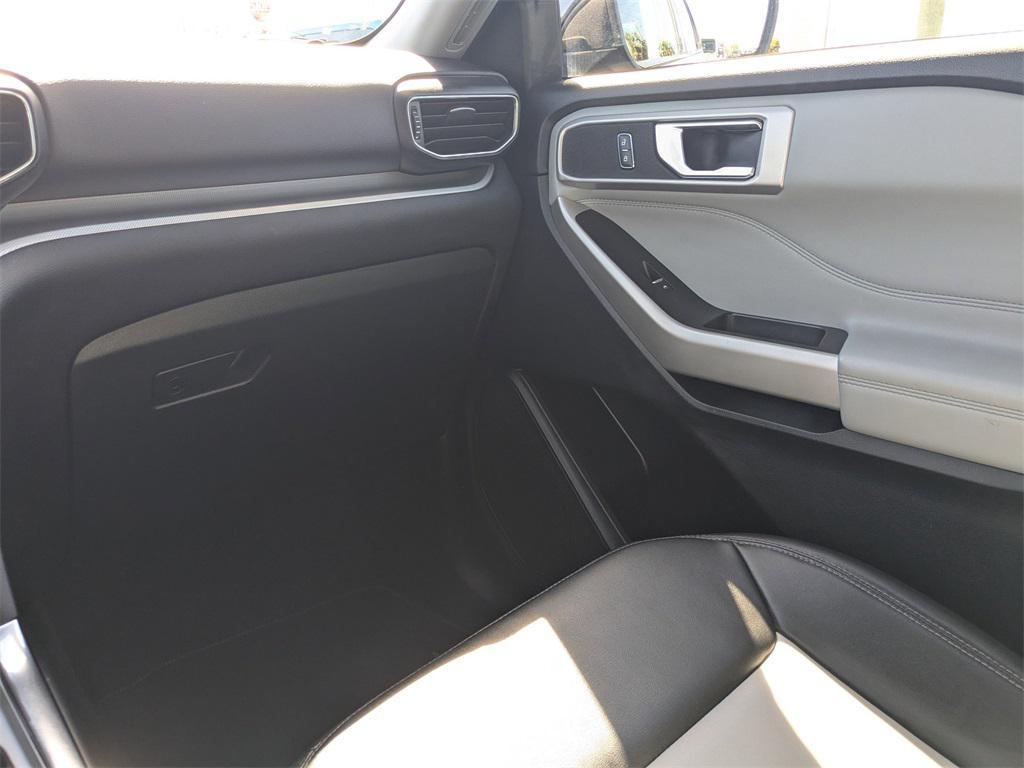 used 2022 Ford Explorer car, priced at $22,843