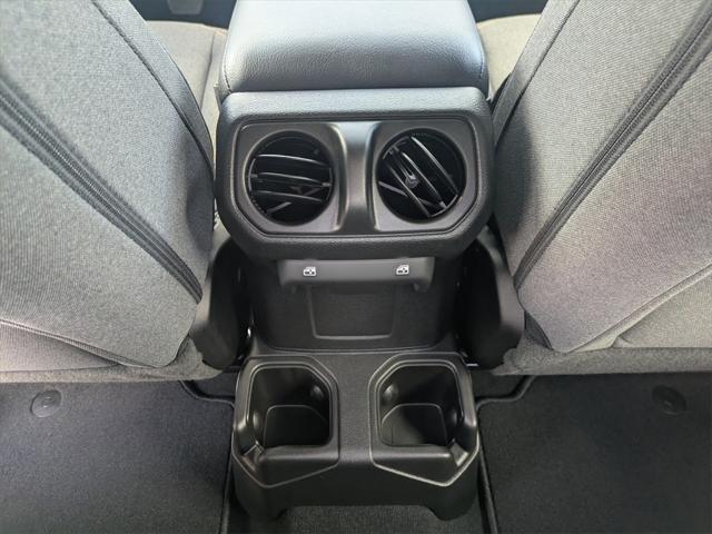 new 2025 Jeep Gladiator car, priced at $37,520