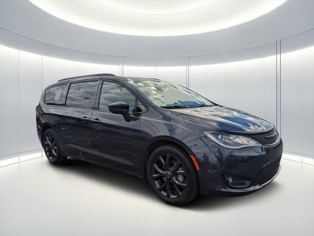 used 2020 Chrysler Pacifica car, priced at $18,715