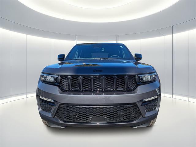 new 2025 Jeep Grand Cherokee car, priced at $43,535