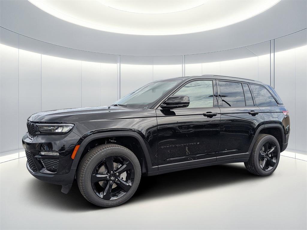 new 2025 Jeep Grand Cherokee car, priced at $49,267