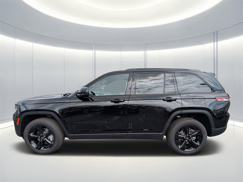 new 2025 Jeep Grand Cherokee car, priced at $49,267