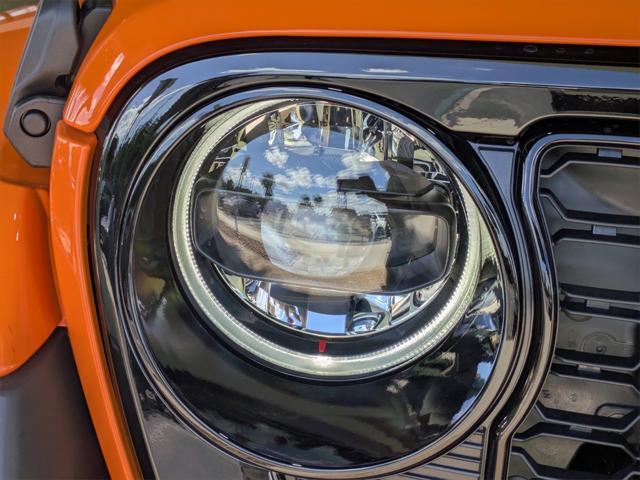new 2025 Jeep Gladiator car, priced at $50,882