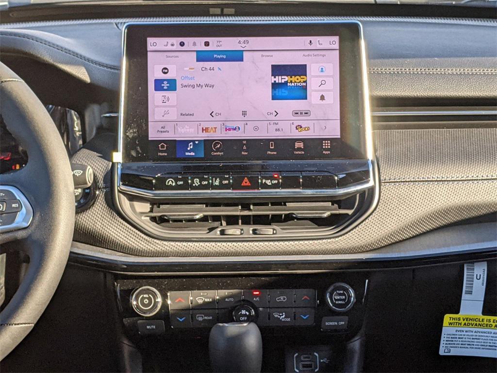 new 2025 Jeep Compass car, priced at $29,500