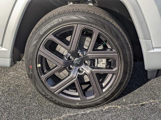 new 2025 Jeep Compass car, priced at $36,555