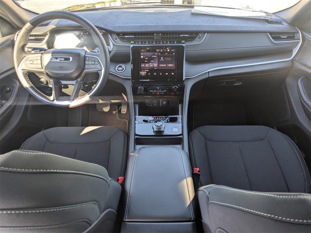 new 2025 Jeep Grand Cherokee L car, priced at $34,125