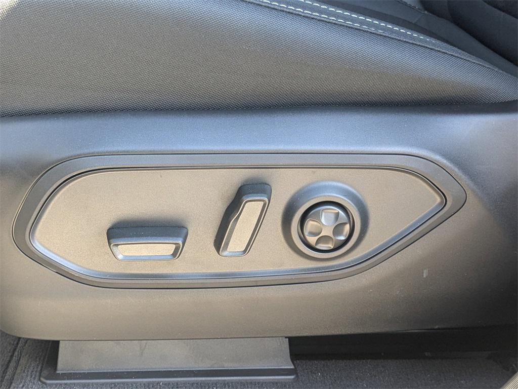 new 2025 Jeep Grand Cherokee L car, priced at $34,125