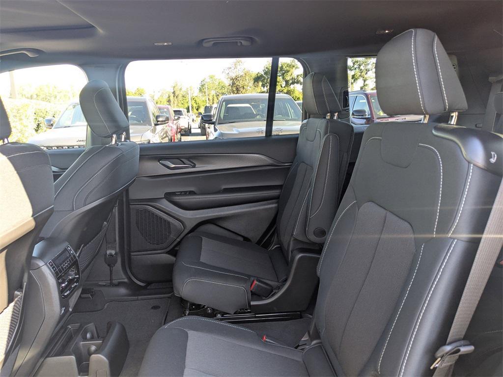 new 2025 Jeep Grand Cherokee L car, priced at $34,125