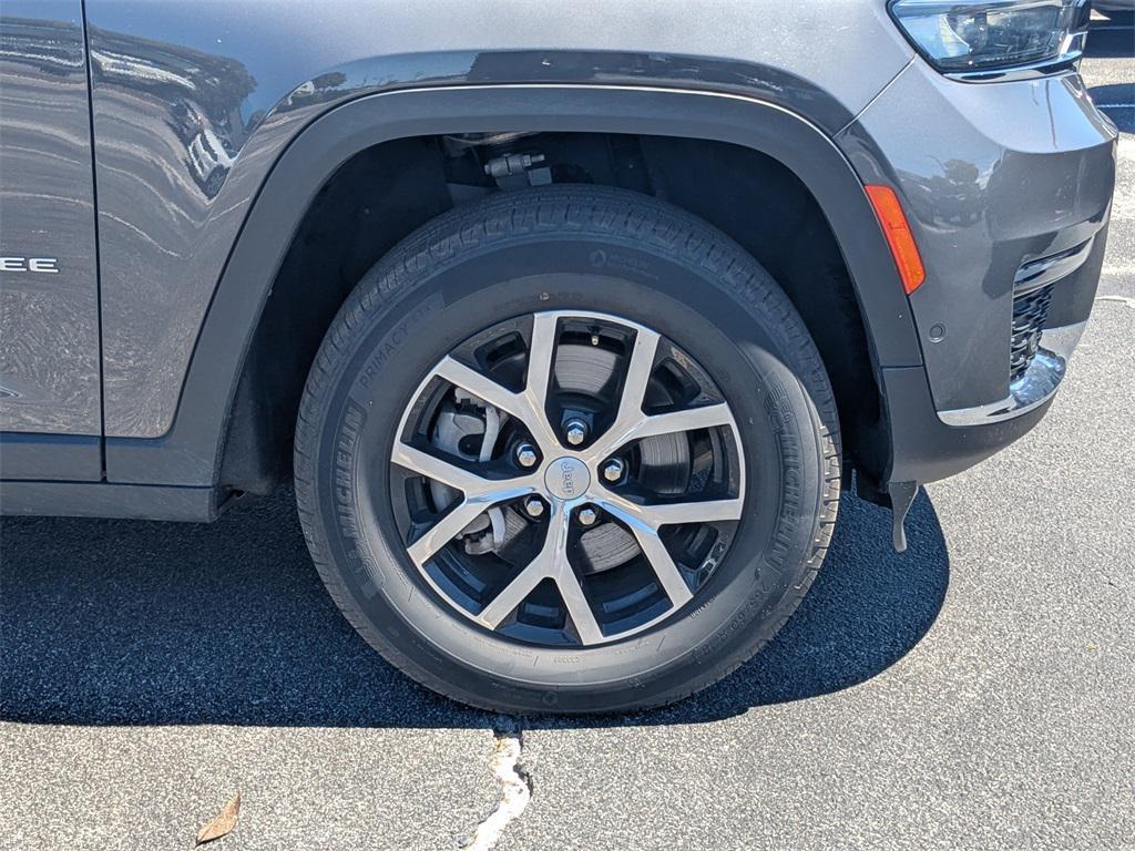 used 2024 Jeep Grand Cherokee L car, priced at $34,532