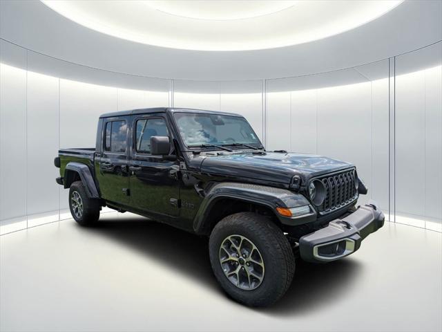 new 2024 Jeep Gladiator car, priced at $46,736