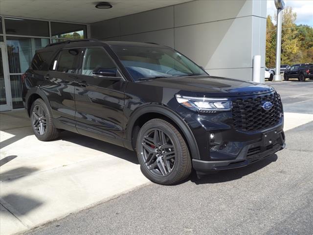 new 2025 Ford Explorer car, priced at $58,224