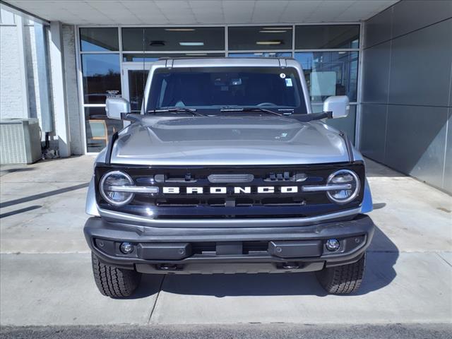 new 2024 Ford Bronco car, priced at $53,370