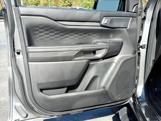 new 2025 Ford Ranger car