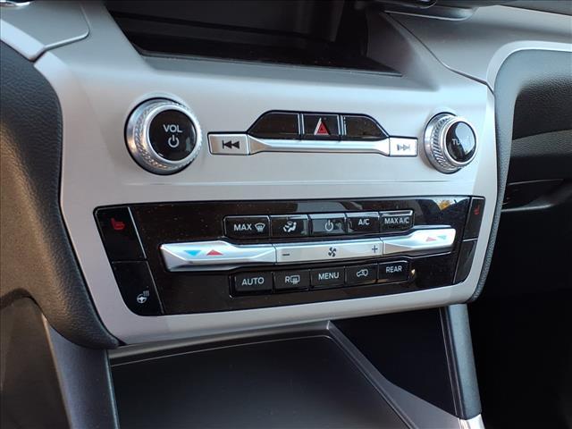 used 2023 Ford Explorer car