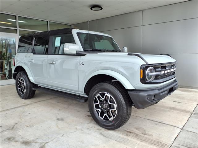 new 2024 Ford Bronco car, priced at $53,785