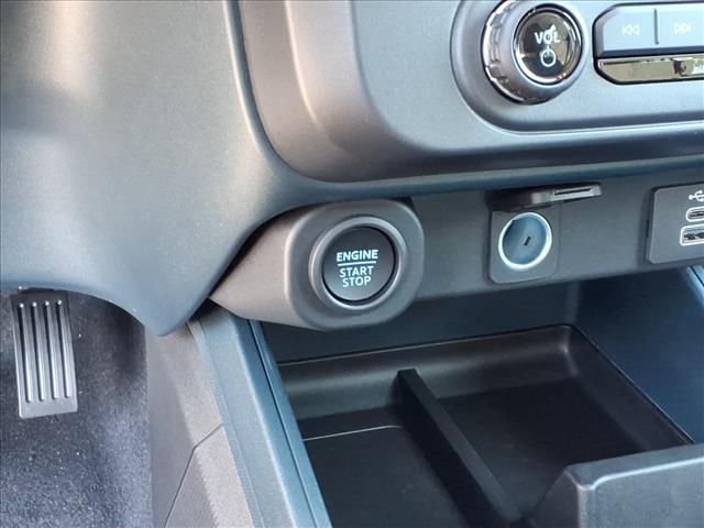 new 2025 Ford Maverick car, priced at $35,686