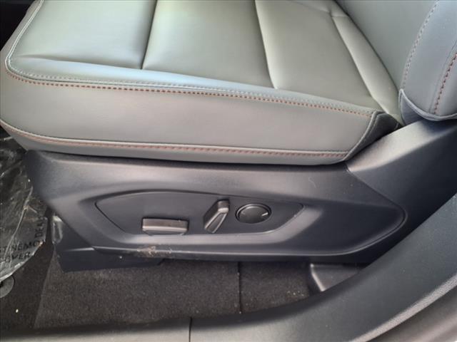 new 2025 Ford Explorer car, priced at $43,103