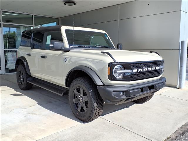 new 2025 Ford Bronco car, priced at $56,686