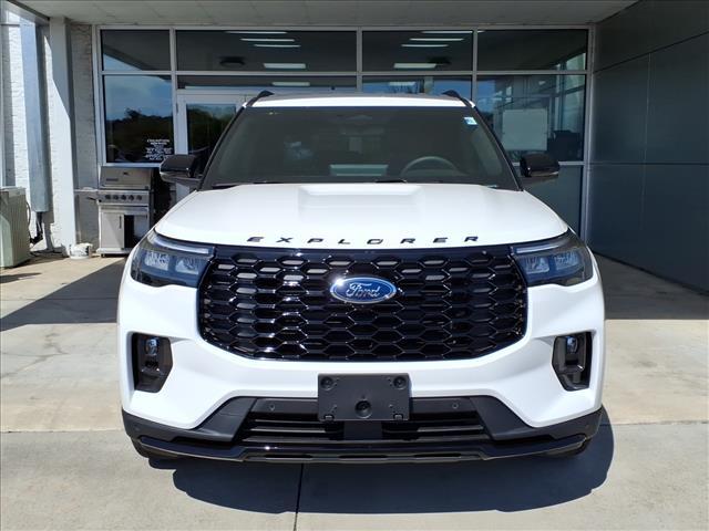 new 2025 Ford Explorer car, priced at $48,639