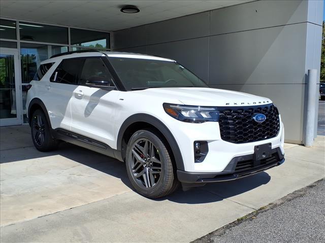new 2025 Ford Explorer car, priced at $48,639