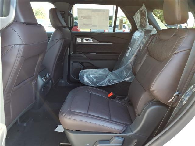 new 2025 Ford Explorer car, priced at $48,639
