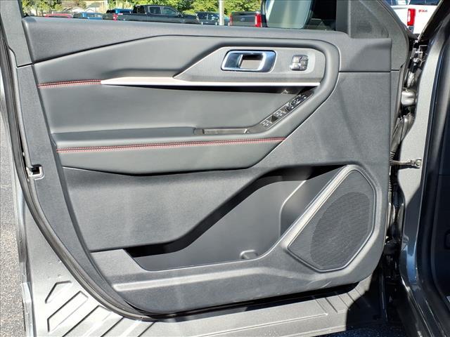 new 2025 Ford Explorer car, priced at $47,892