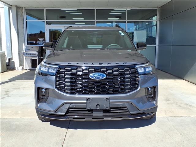 new 2025 Ford Explorer car, priced at $47,892