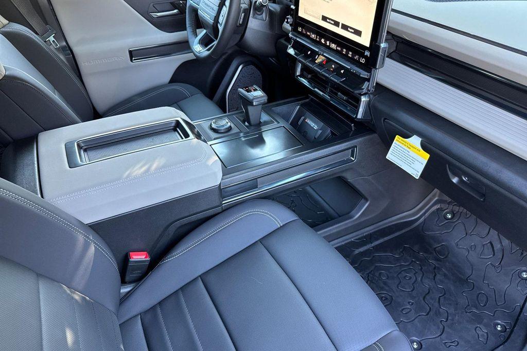 new 2026 GMC HUMMER EV SUV car