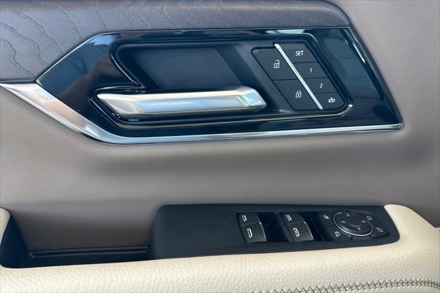 new 2025 GMC Yukon XL car, priced at $100,065
